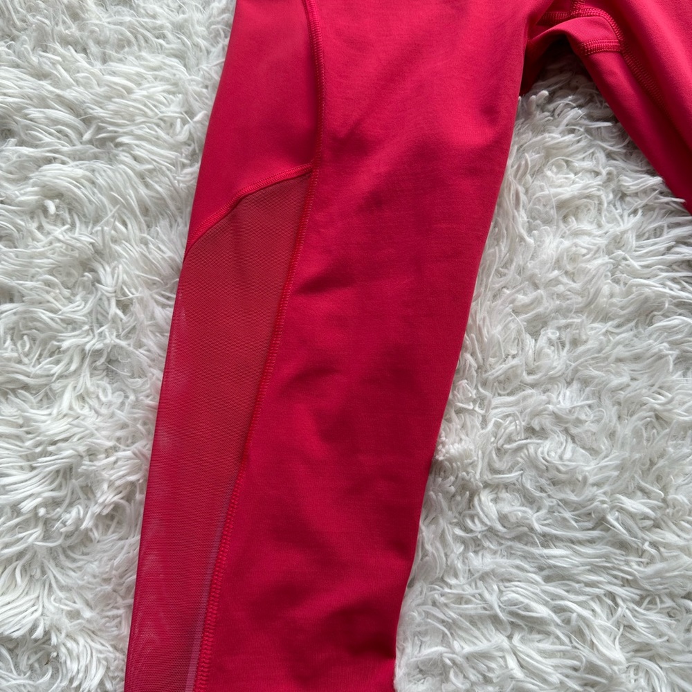 Lululemon Women's Sun Runner Crop Fuchsia Pink Leggings Size 4 - Picture 4 of 15